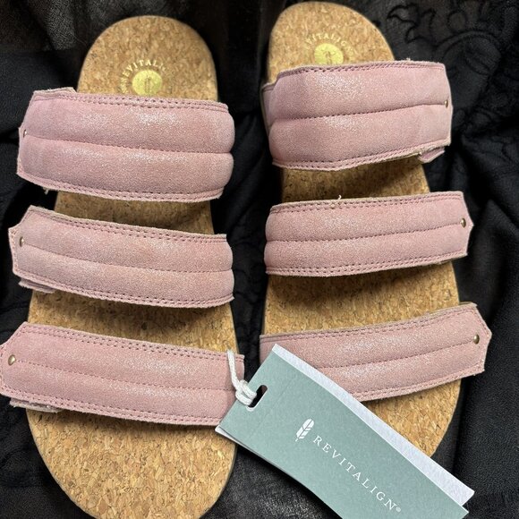 NWT and original box. Revitalign Women's Adjustable Slide Sandal. - Picture 1 of 5